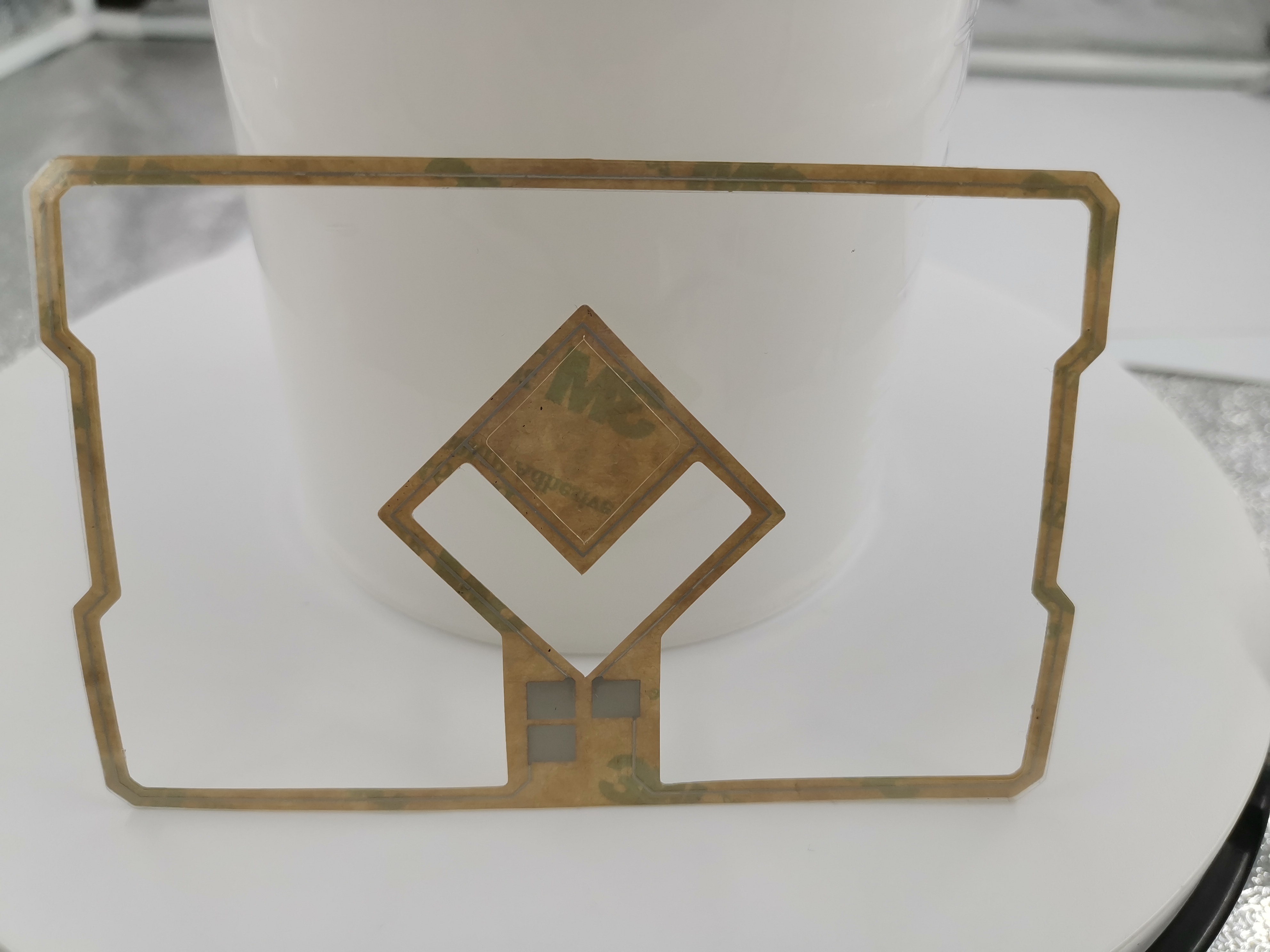 薄膜天线